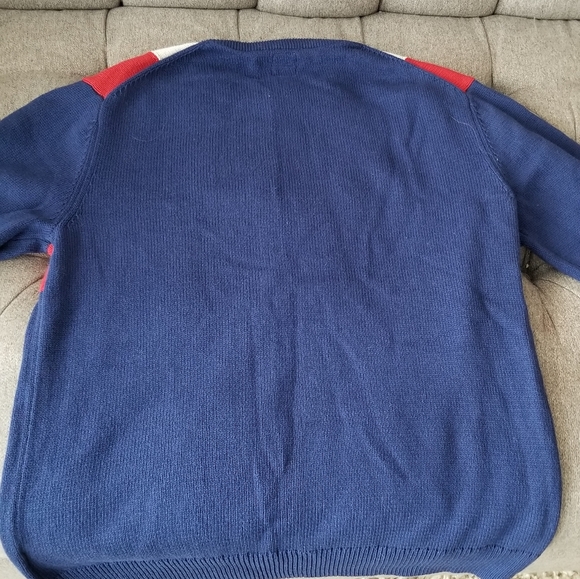 Old Navy Sweater - Picture 5 of 5
